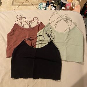 Gilly Hicks crop tanks